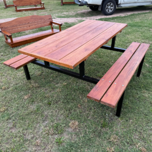 Mesa y Banco