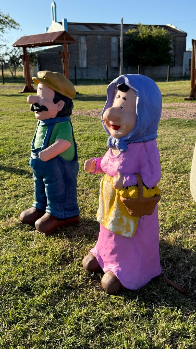 Estatua Pareja de ancianos