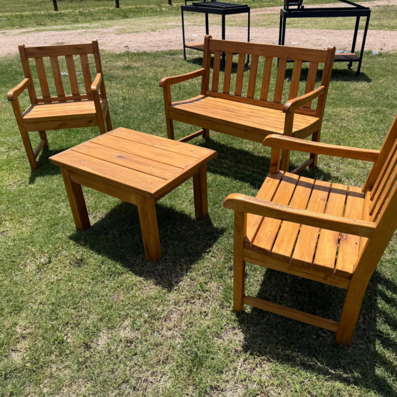Conjunto mesa y sillones java